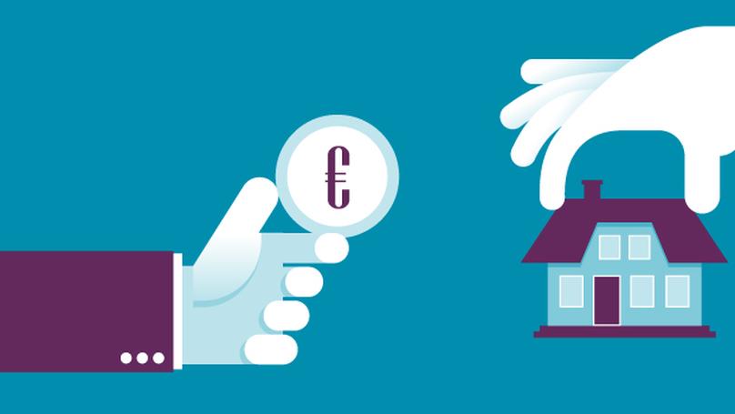 Household savings constraints, uncertainty and macroprudential policy